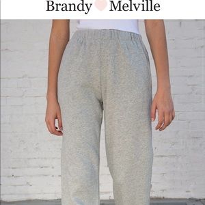 Brandy Melville Rosa Sweatpants